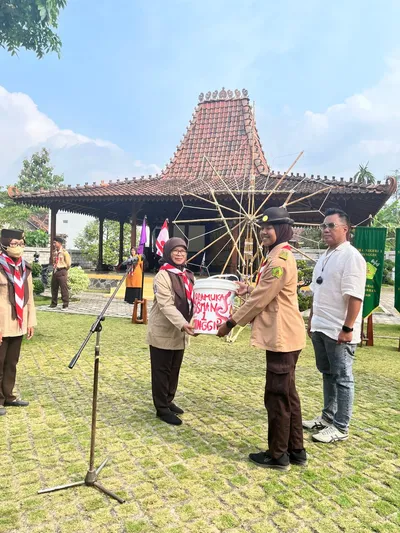 Foto galeri Hettydn   2025 08 05 04