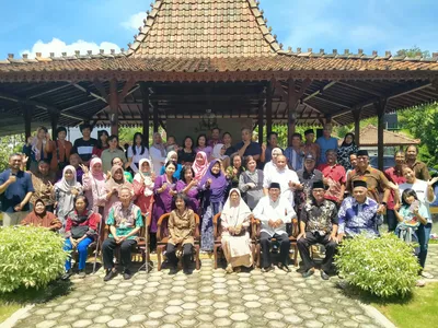 Foto galeri Hettydn   2025 08 05 04