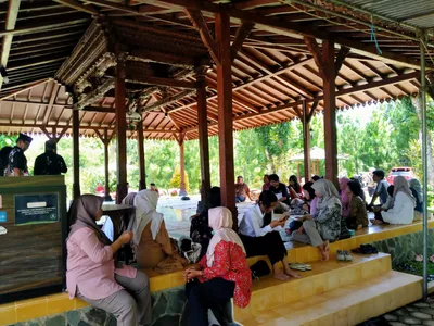 Foto galeri Hettydn   2025 08 05 04